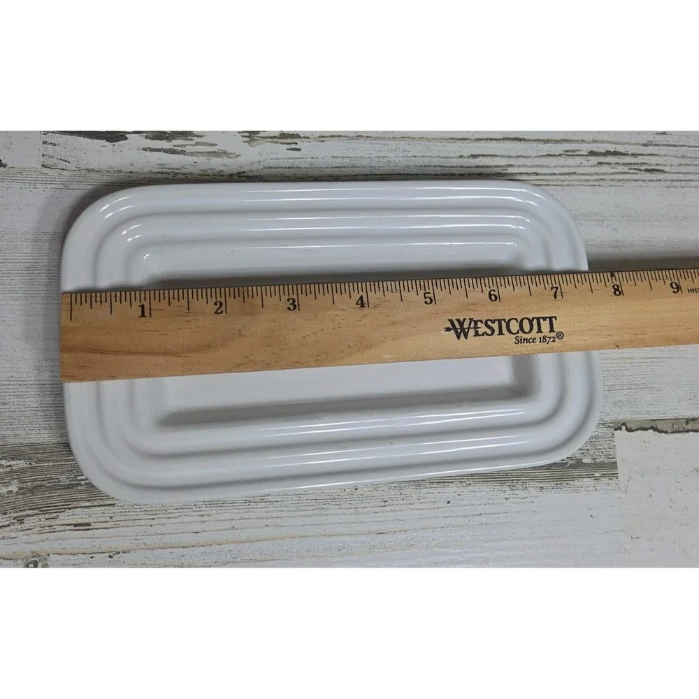 Le Creuset White Heritage Stoneware Covered Butter Dish Rectangular 2 Piece